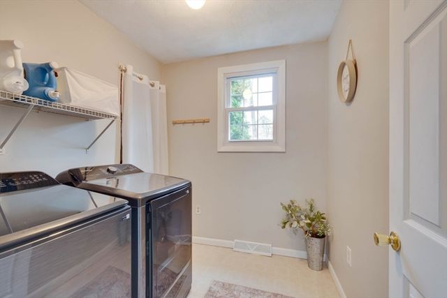 26 Fourth Ave, Billerica, MA 01821