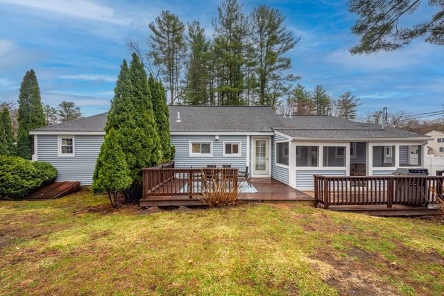 26 Fourth Ave, Billerica, MA 01821