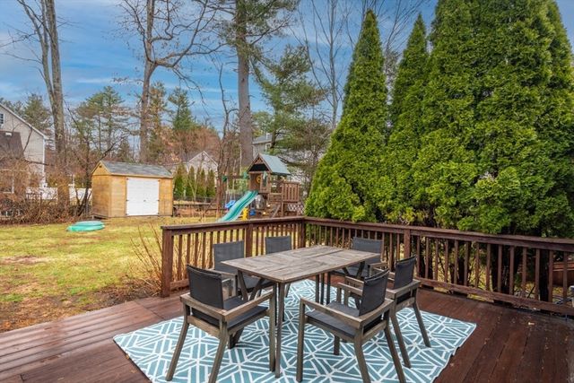 26 Fourth Ave, Billerica, MA 01821