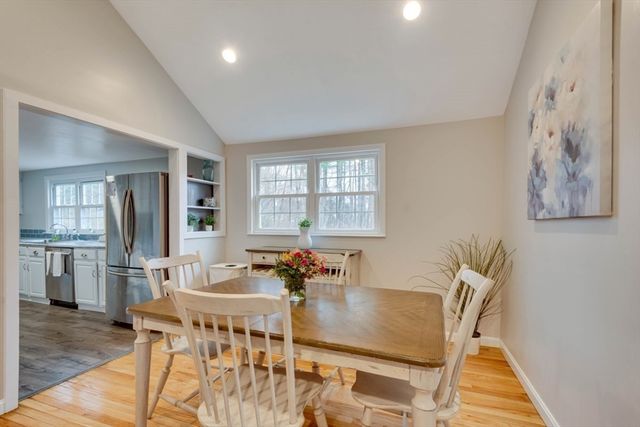 26 Fourth Ave, Billerica, MA 01821