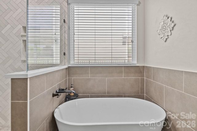 3270 Kelsey Plaza, Kannapolis, NC 28081