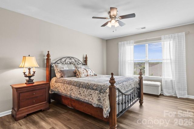 3270 Kelsey Plaza, Kannapolis, NC 28081