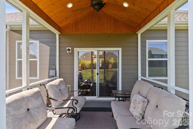 3270 Kelsey Plaza, Kannapolis, NC 28081