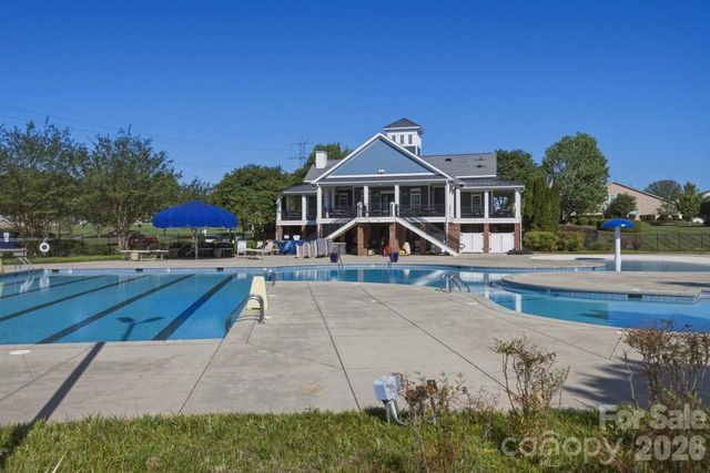 3270 Kelsey Plaza, Kannapolis, NC 28081
