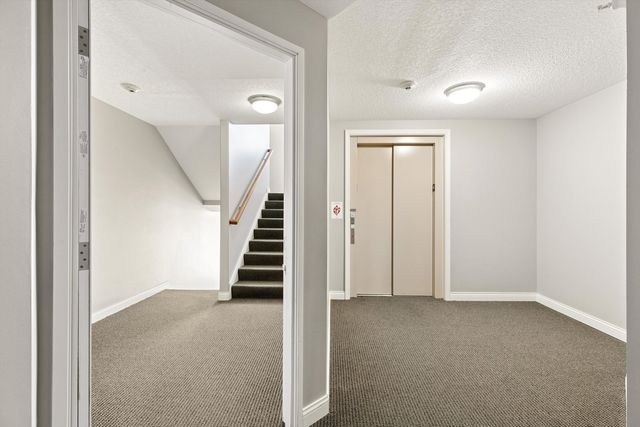 4107 Creek Hill Drive 07, Bettendorf, IA 52722