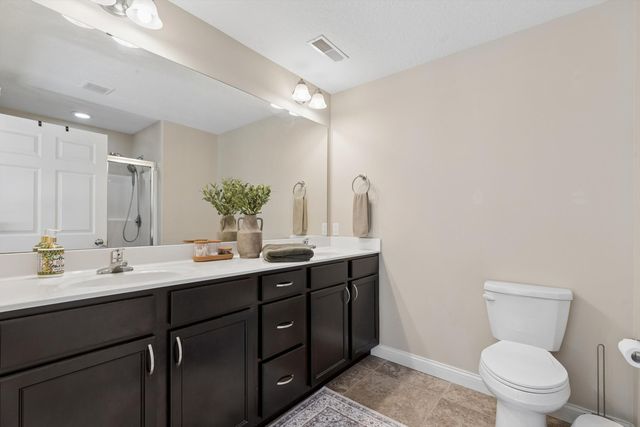 4107 Creek Hill Drive 07, Bettendorf, IA 52722