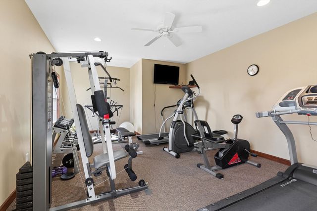 4107 Creek Hill Drive 07, Bettendorf, IA 52722