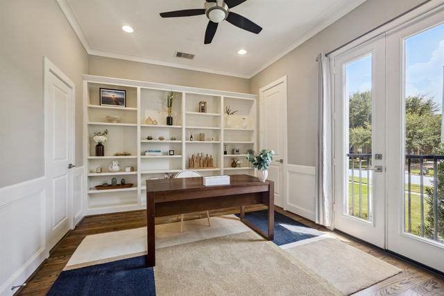 4618 Oakdale Street, Bellaire, TX 77401