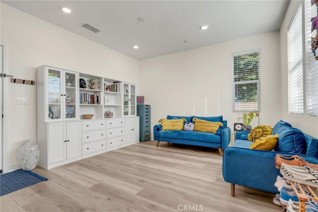 11753 Florence Ave 5, Santa Fe Springs, CA 90670