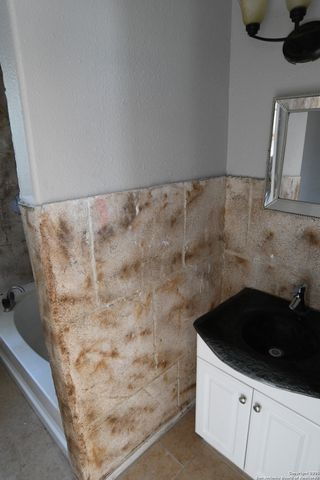 126 Morrow St, San Antonio, TX 78204