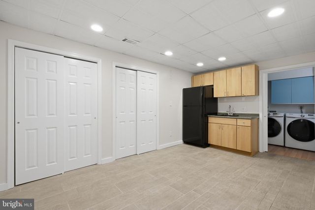 11322 DOCKSIDE CIR, Reston, VA 20191