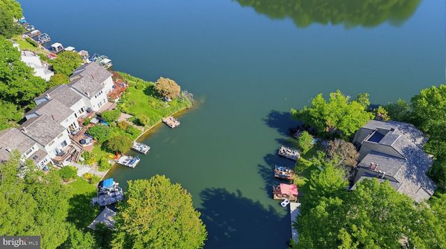 11322 DOCKSIDE CIR, Reston, VA 20191
