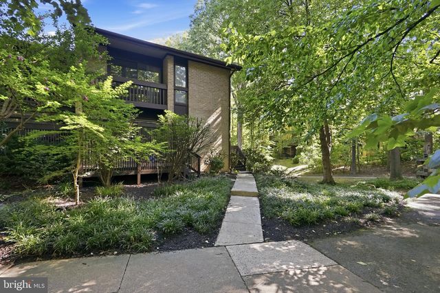 11322 DOCKSIDE CIR, Reston, VA 20191