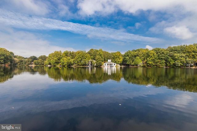 11322 DOCKSIDE CIR, Reston, VA 20191