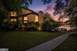 11322 DOCKSIDE CIR, Reston, VA 20191