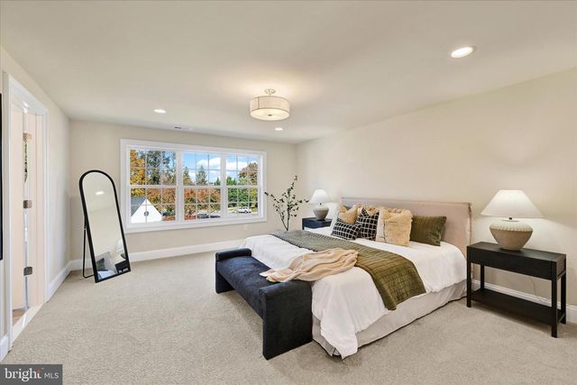 118 VILLABROOK WAY, Baltimore, MD 21212