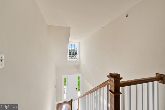 118 VILLABROOK WAY, Baltimore, MD 21212