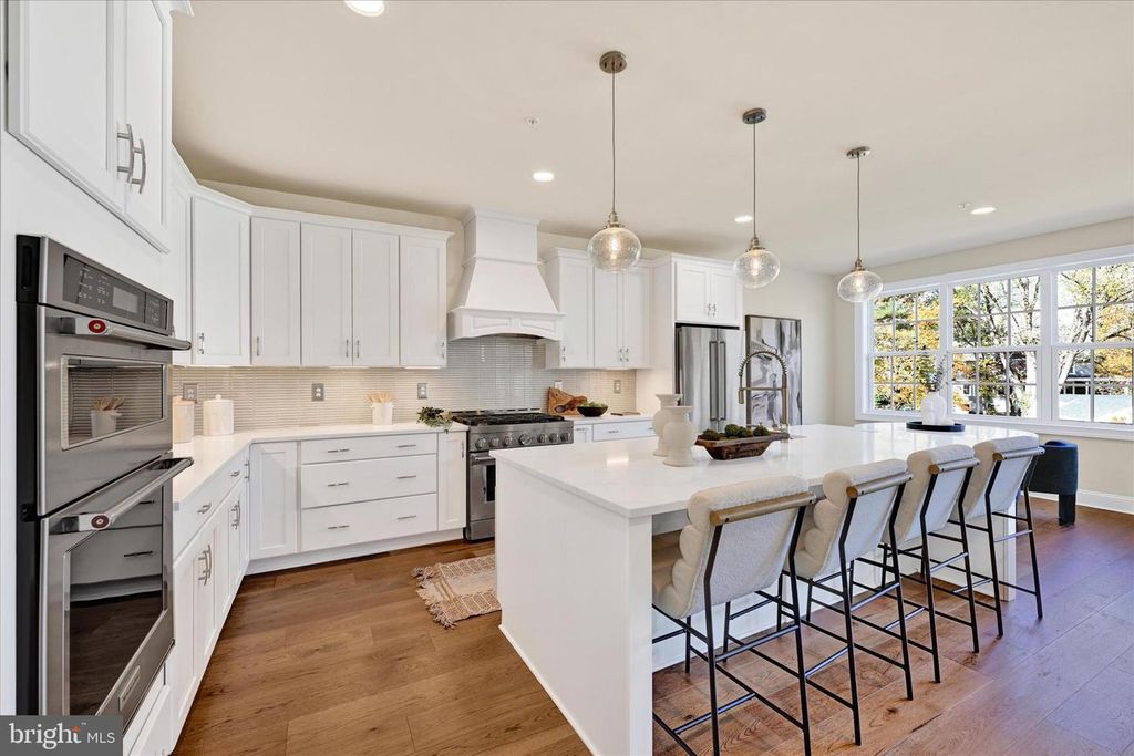 Image 22 of property listing at 118 VILLABROOK WAY, Baltimore, MD 21212