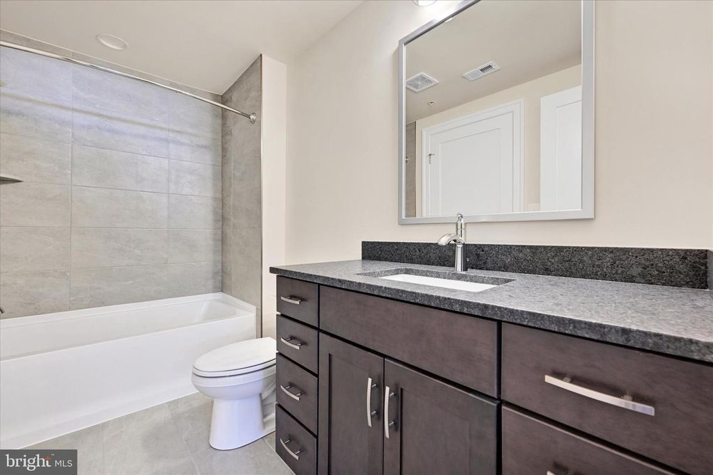 Image 47 of property listing at 118 VILLABROOK WAY, Baltimore, MD 21212