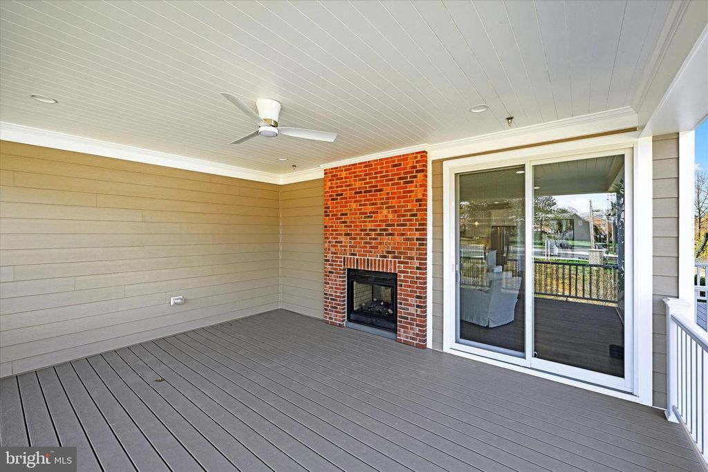 Image 49 of property listing at 118 VILLABROOK WAY, Baltimore, MD 21212