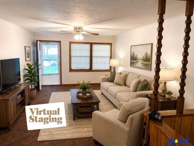 8130 N Hazelwood Drive, Lincoln, NE 68510