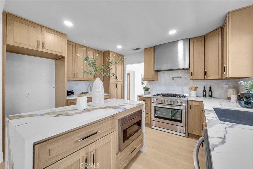 Image 15 of property listing at 15261 La Belle Street, Hacienda Heights, CA 91745