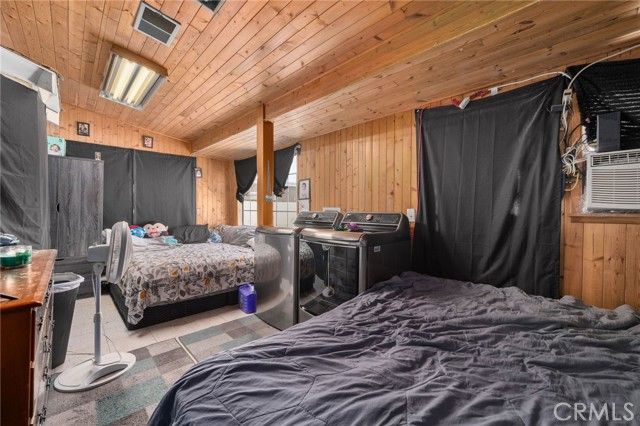 6757 Clifford, Riverside, CA 92504