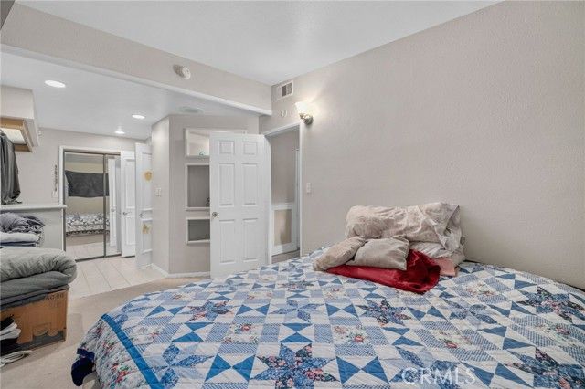 6757 Clifford, Riverside, CA 92504