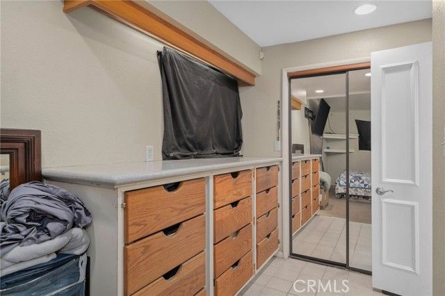 6757 Clifford, Riverside, CA 92504