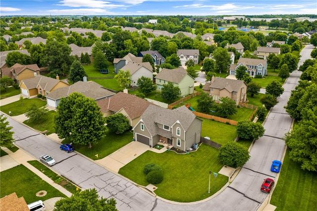 15337 S Greenwood Street, Olathe, KS 66062