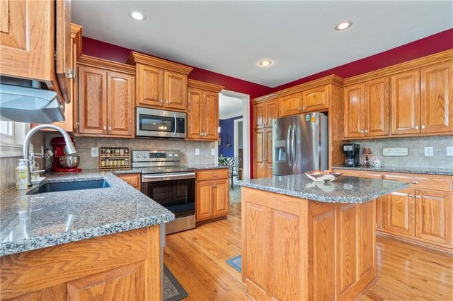 15337 S Greenwood Street, Olathe, KS 66062