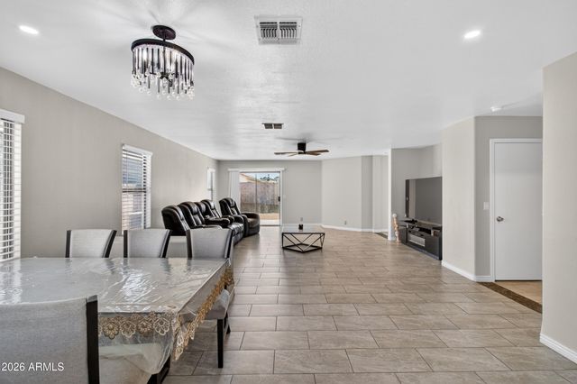 21820 N 32ND Avenue, Phoenix, AZ 85027