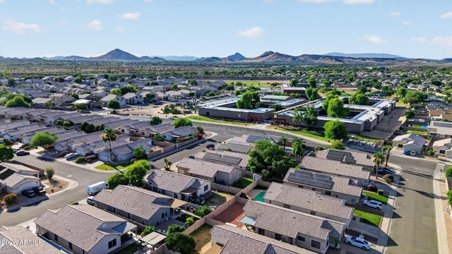 21820 N 32ND Avenue, Phoenix, AZ 85027