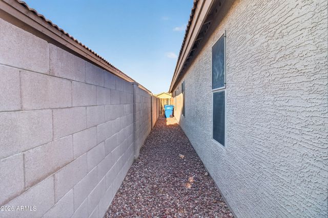 21820 N 32ND Avenue, Phoenix, AZ 85027