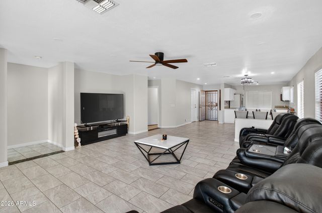 21820 N 32ND Avenue, Phoenix, AZ 85027