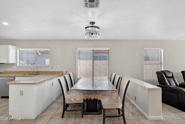 21820 N 32ND Avenue, Phoenix, AZ 85027