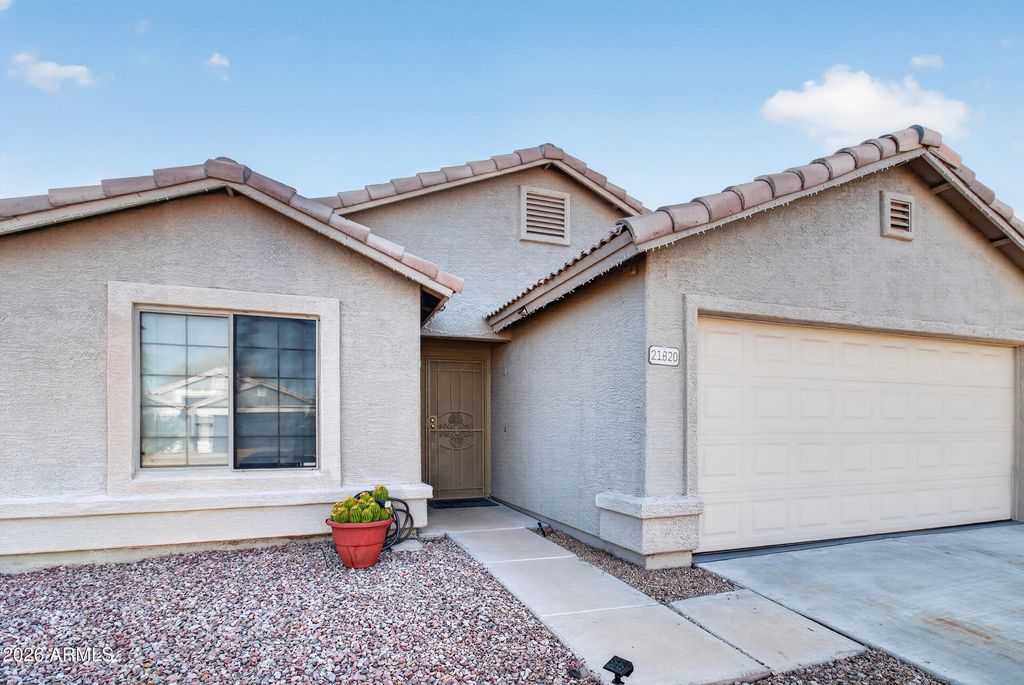 21820 N 32ND Avenue, Phoenix, AZ 85027