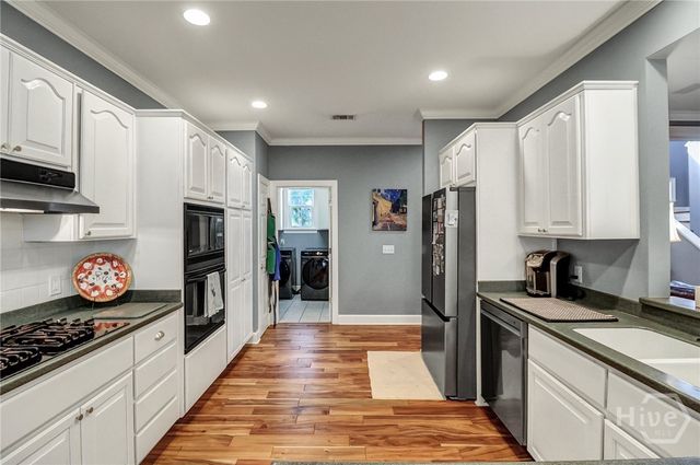 9 Schroeder Court, Savannah, GA 31411