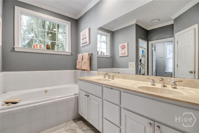 9 Schroeder Court, Savannah, GA 31411