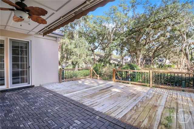 9 Schroeder Court, Savannah, GA 31411