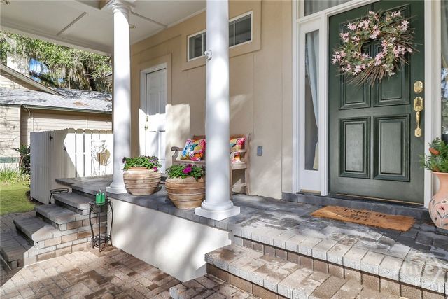 9 Schroeder Court, Savannah, GA 31411