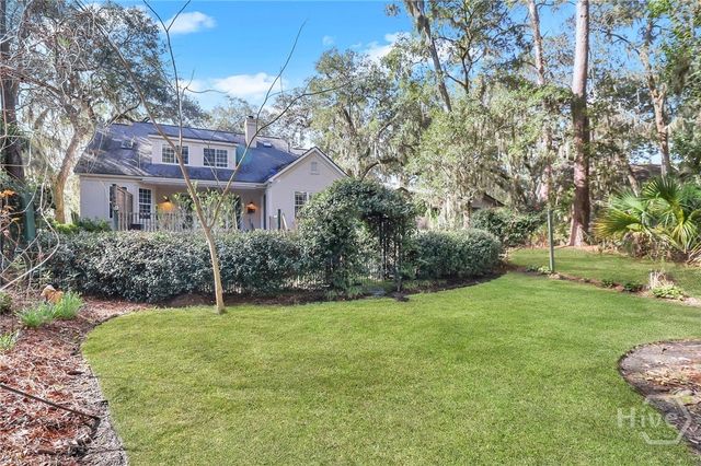 9 Schroeder Court, Savannah, GA 31411