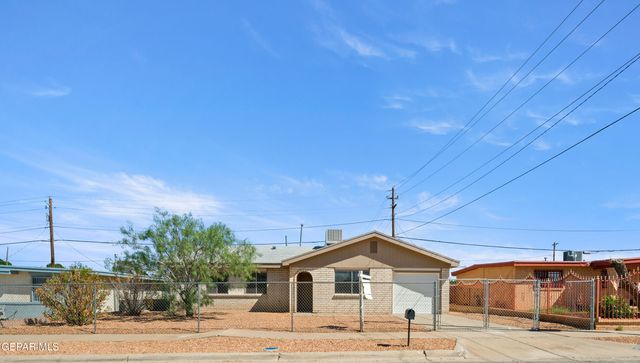 9121 TENANGO Drive, El Paso, TX 79907