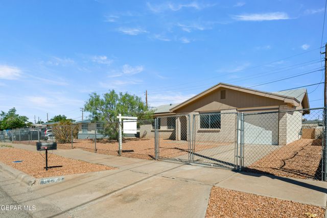 9121 TENANGO Drive, El Paso, TX 79907