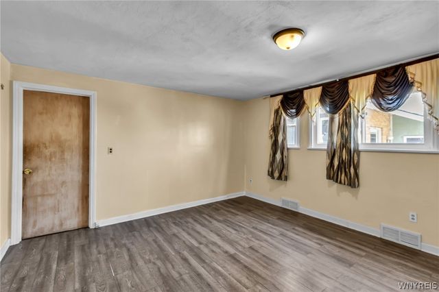 4098 Bailey Avenue, Amherst, NY 14226