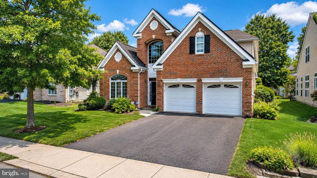 8 LEWIS DR, MAYS LANDING, NJ 08330 — exterior
