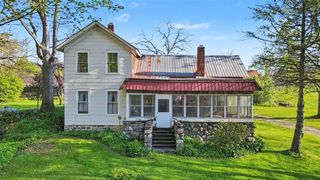 4360 Waldorf Road, Delton, MI 49046