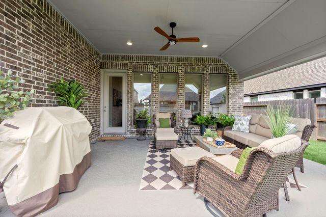 13087 Soaring Forest Drive, Conroe, TX 77302