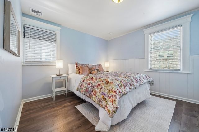 14 Grove Ter, Montclair Twp., NJ 07042