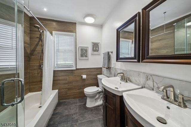 14 Grove Ter, Montclair Twp., NJ 07042